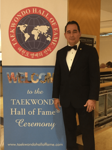 Read more about the article Dr. Varo Barragan es nominado al Salon de La Fama Mundial del Taekwondo